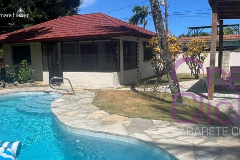 16 PISCINA