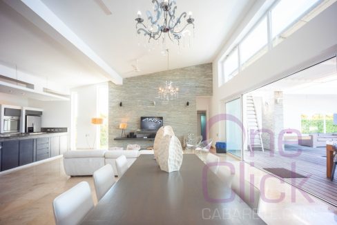 11 villa