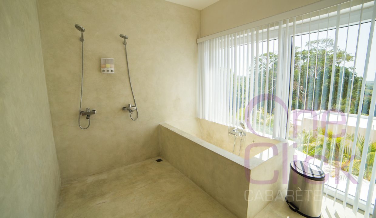 52 villa