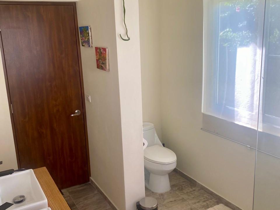 9b baño