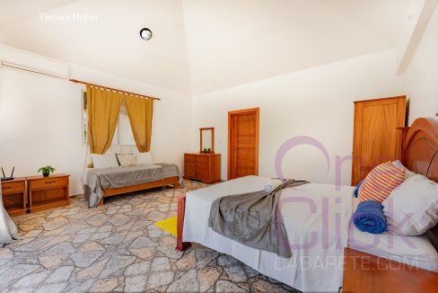25 cuarta habitacion