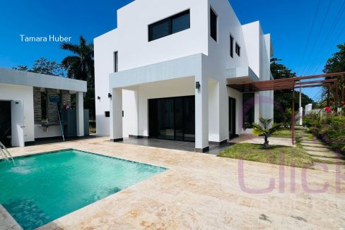 12 piscina