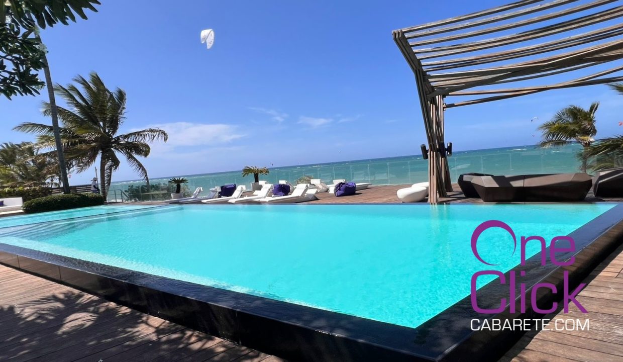 12 piscina comun