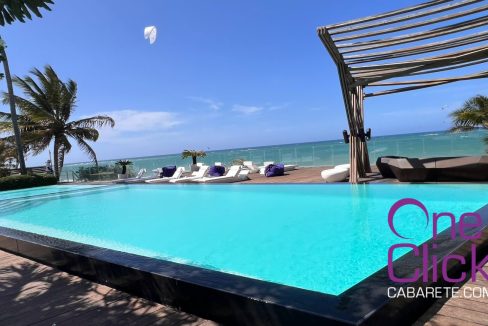 12 piscina comun