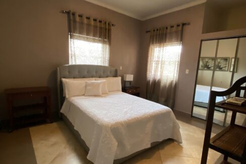7 hab 1 cama OO 3512