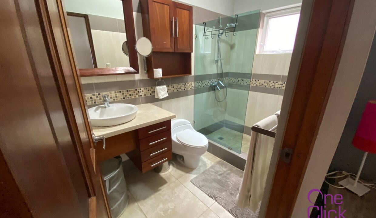 9 baño OO 3512